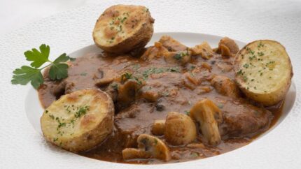 Fricandó de ternera con setas