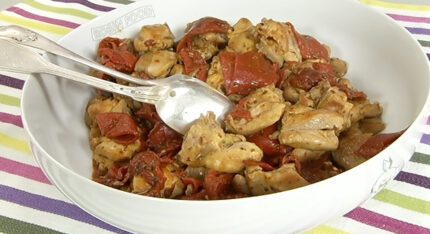 Muslos de pollo guisados