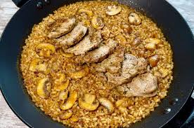 Arroz con solomillo